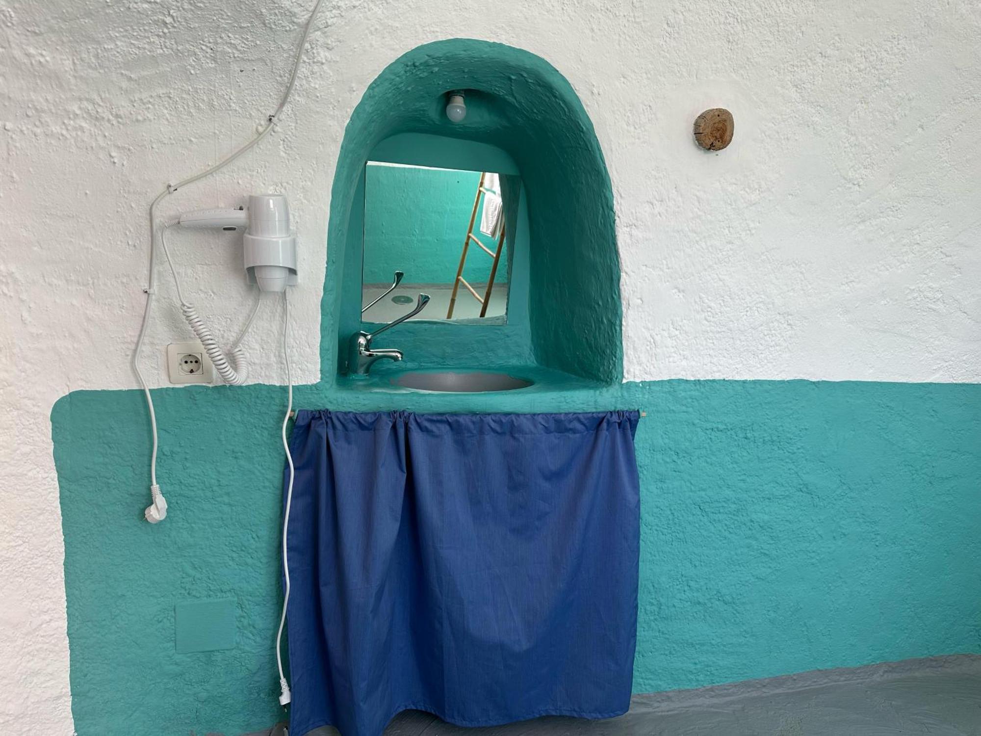Alojamientos CUEVAS TIANA El Aljibete Exterior foto